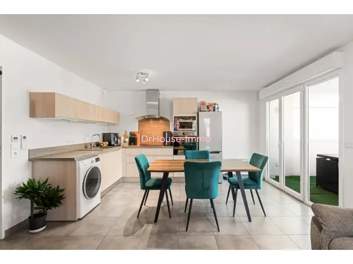 Appartement 3 pièces de 61 m² - Pégomas (06580)