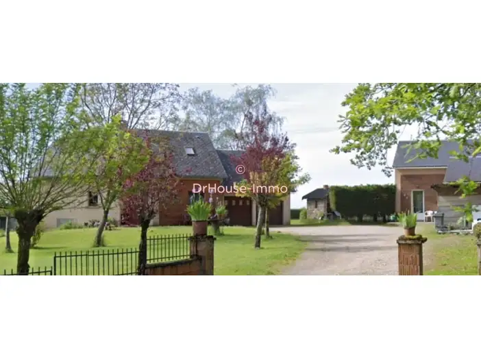 Maison 5 pièces de 103 m² - Sainte-Radegonde (12850)