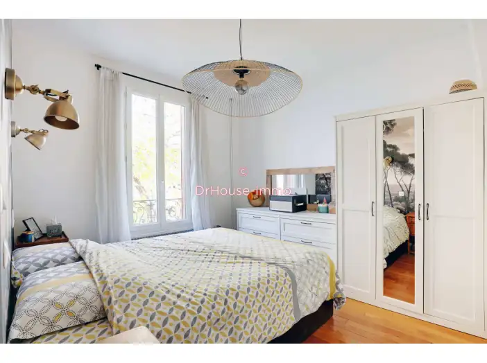 Maison 6 pièces de 75 m² - Bois-Colombes (92270)