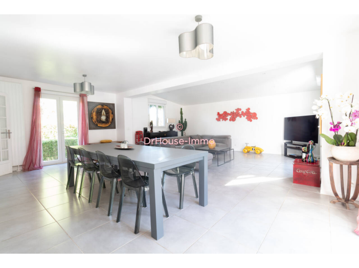 Maison 5 pièces de 123 m² - Beynes (78650)