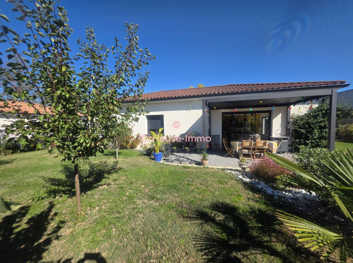 Maison 5 pièces de 122 m² - Gaillac (81600)