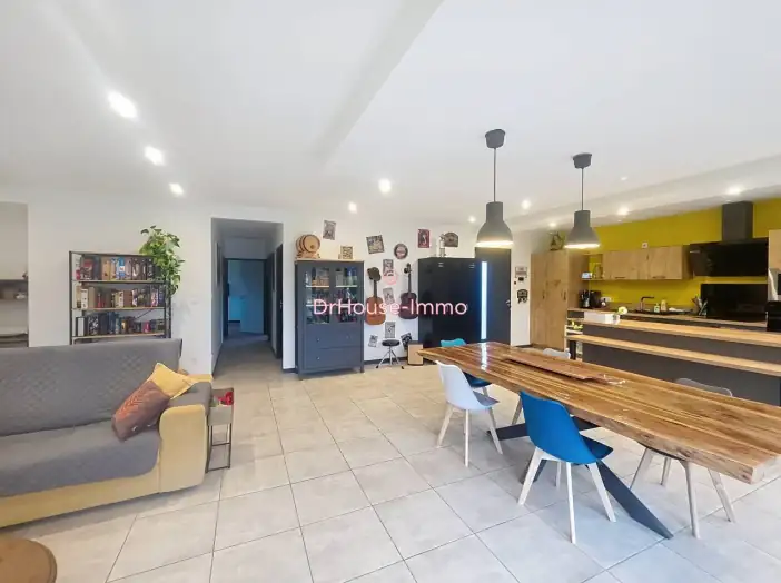 Maison 5 pièces de 122 m² - Gaillac (81600)