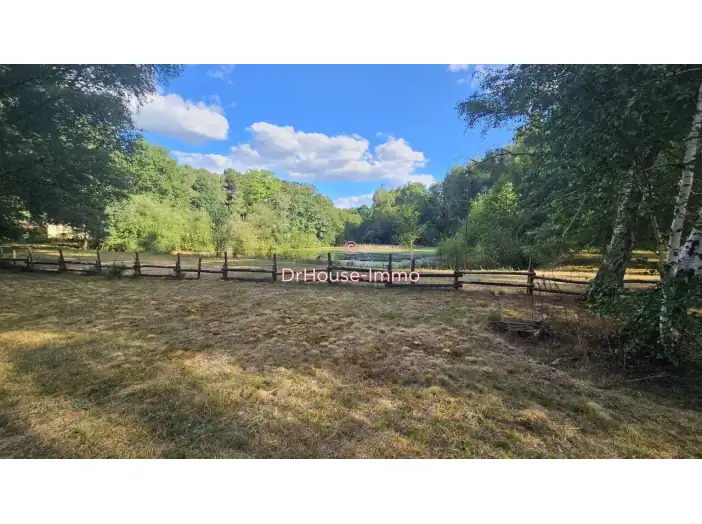 Maison 6 pièces de 175 m² - Parigné-l'Évêque (72250)