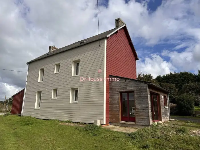 Maison 8 pièces de 147 m² - Vire Normandie (14500)