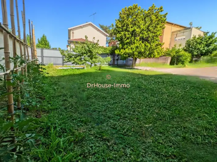 Maison 3 pièces de 50 m² - Limas (69400)