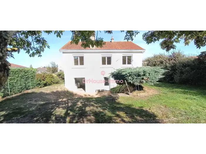 Maison 4 pièces de 75 m² - Thouars (79100)
