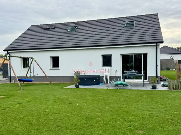 Maison 6 pièces de 125 m² - Petit-Caux (76630)