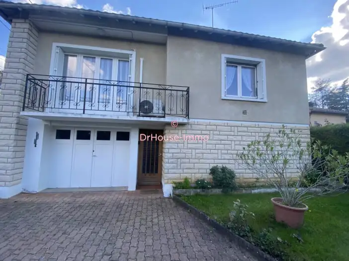 Maison 4 pièces de 89 m² - Poitiers (86000)