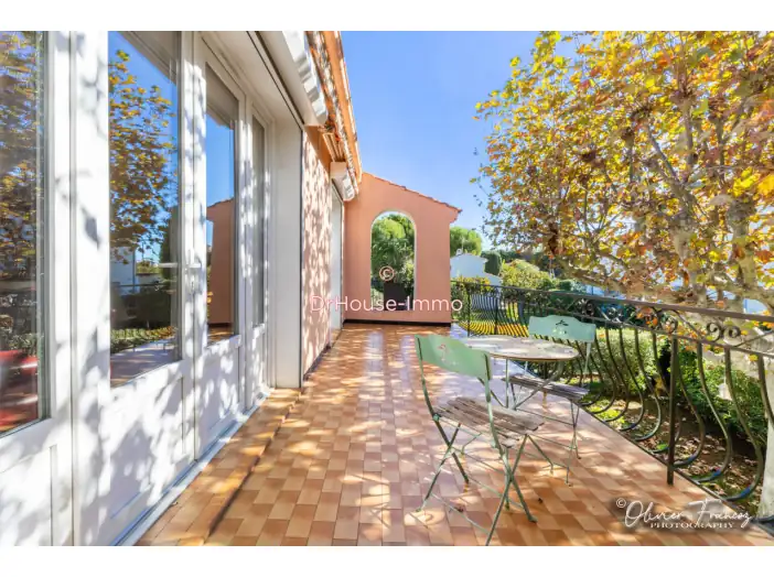 Image des la section Servies