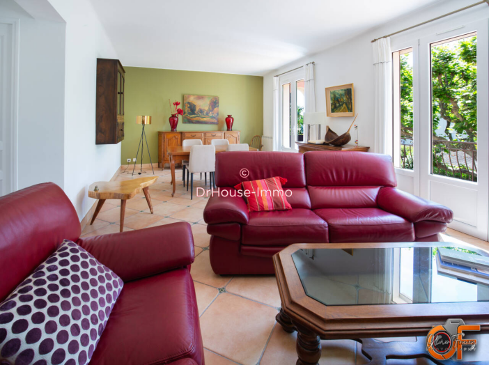 Appartement 2 pièces de 83 m² - La Ciotat (13600)