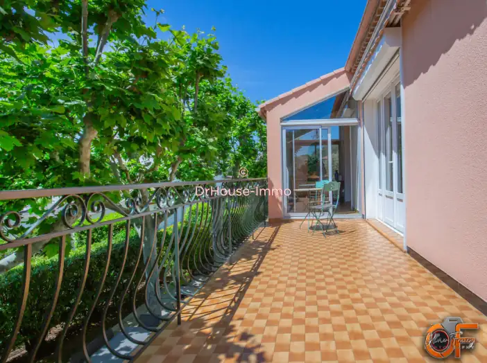 Appartement 3 pièces de 83 m² - La Ciotat (13600)