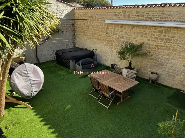 Image des la section Servies