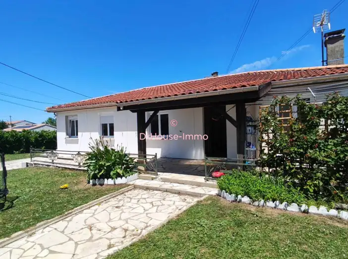 Maison 5 pièces de 113 m² - Yvrac (33370)