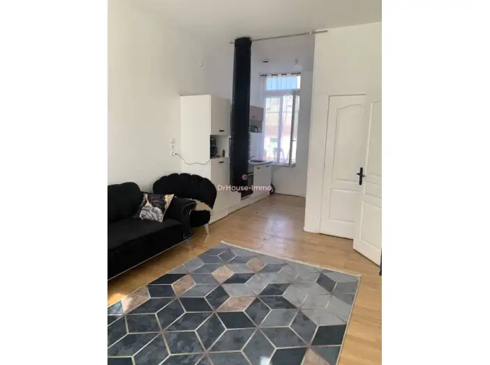 Immeuble 5 pièces de 105 m² - Roubaix (59100)