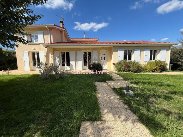 Maison de 177m² - 6 pièces