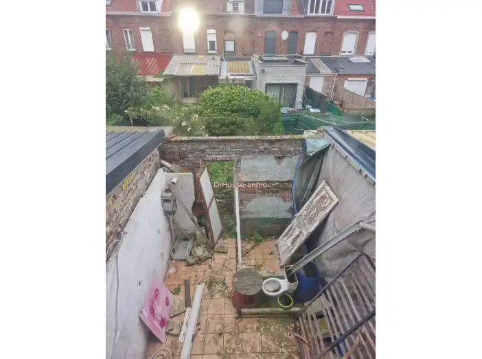 Maison 5 pièces de 90 m² - Roubaix (59100)