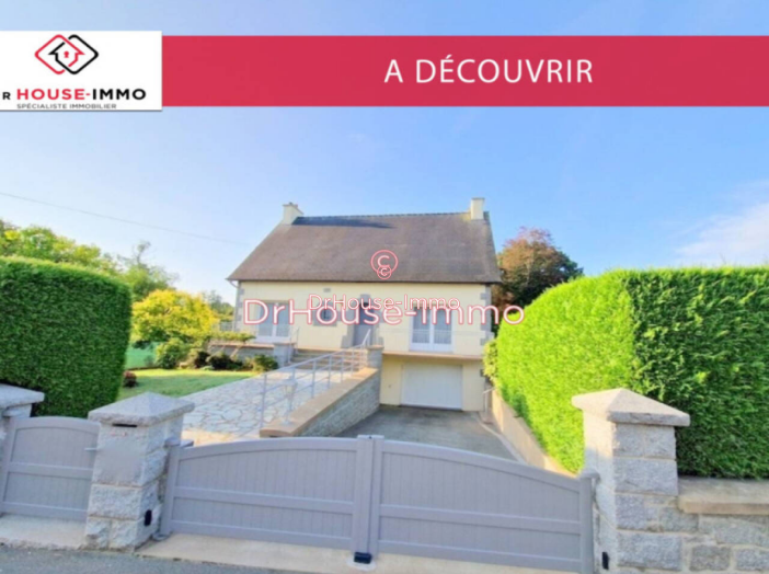 Maison 7 pièces de 125 m² - La Bazouge-du-Désert (35420)