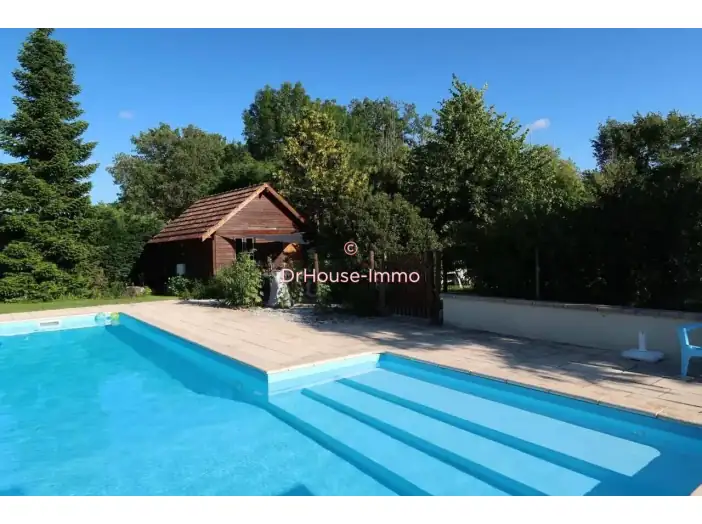 Maison 5 pièces de 92 m² - Rivières (81600)