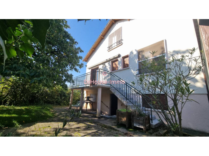 Maison 5 pièces de 105 m² - Chevannes (91750)