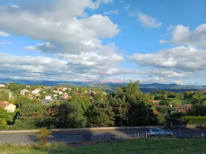 Terrain de 1 987 m² - Cussac-sur-Loire (43370)