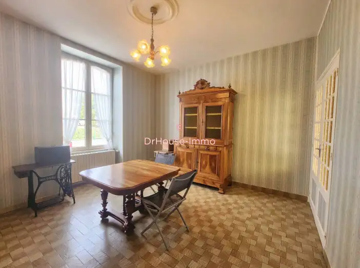 Maison 4 pièces de 91 m² - Montbizot (72380)