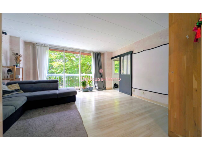 Appartement 5 pièces de 95 m² - Nancy (54000)