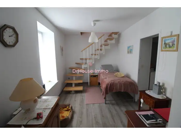 Maison 4 pièces de 69 m² - Beaumont-du-Gâtinais (77890)