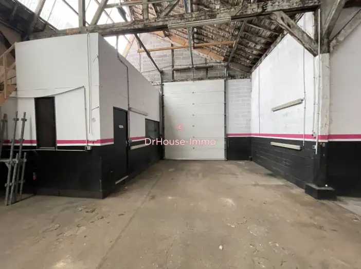 Bien immobilier de 1 000 m² - Dieppe (76200)