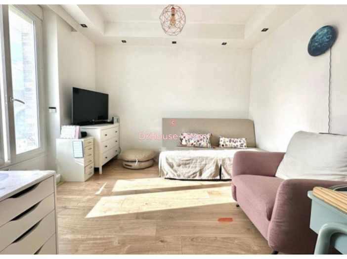 Maison 4 pièces de 125 m² - Saint-Pierre-lès-Nemours (77140)