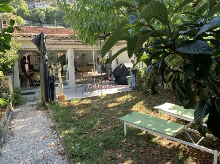 Maison 4 pièces de 90 m² - Cagnes-sur-Mer (06800)
