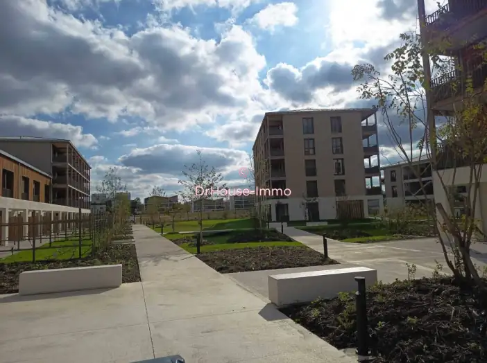 Appartement 2 pièces de 43 m² - Bussy-Saint-Georges (77600)