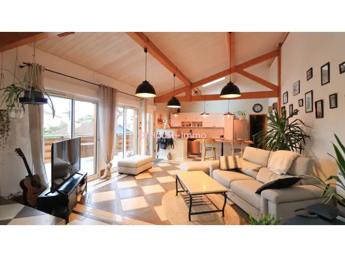 Maison 4 pièces de 114 m² - Lormont (33310)