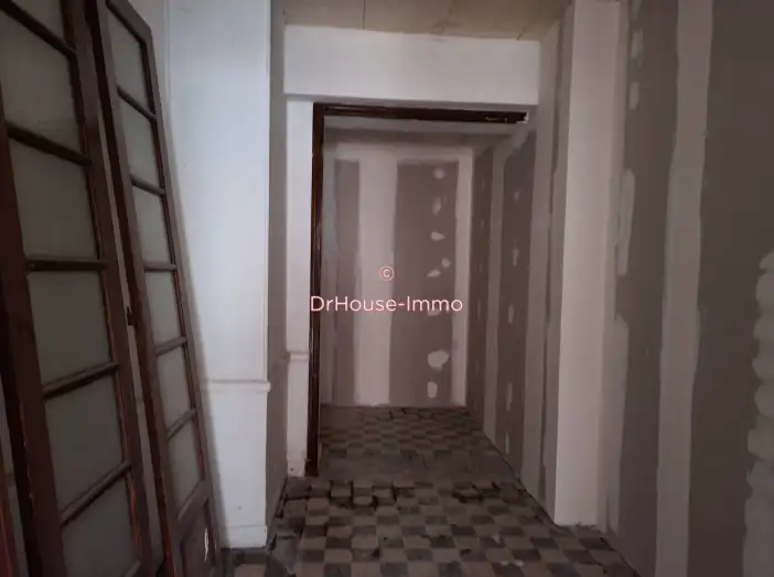 Appartement 3 pièces de 74 m² - Bazancourt (51110)