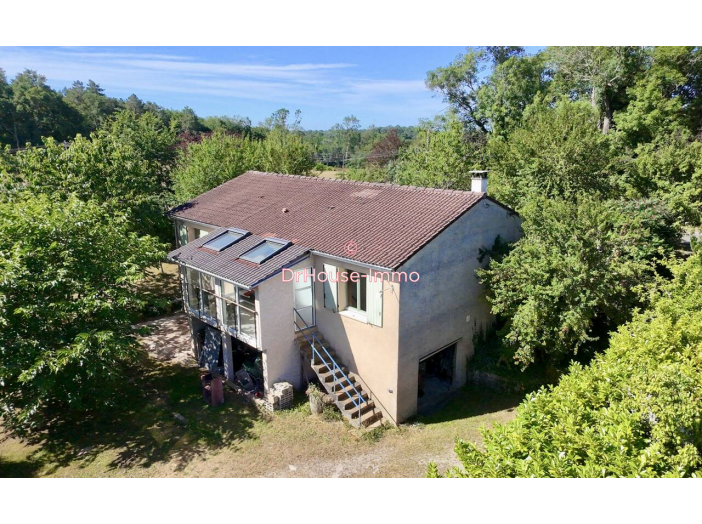 Maison 5 pièces de 109 m² - Milhac-d'Auberoche (24330)