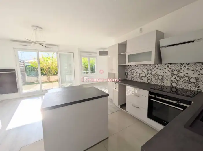 Appartement 2 pièces de 52 m² - Vernouillet (78540)