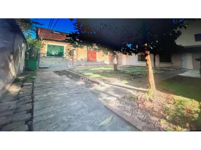 Maison 4 pièces de 85 m² - Pavillons-sous-Bois (93320)