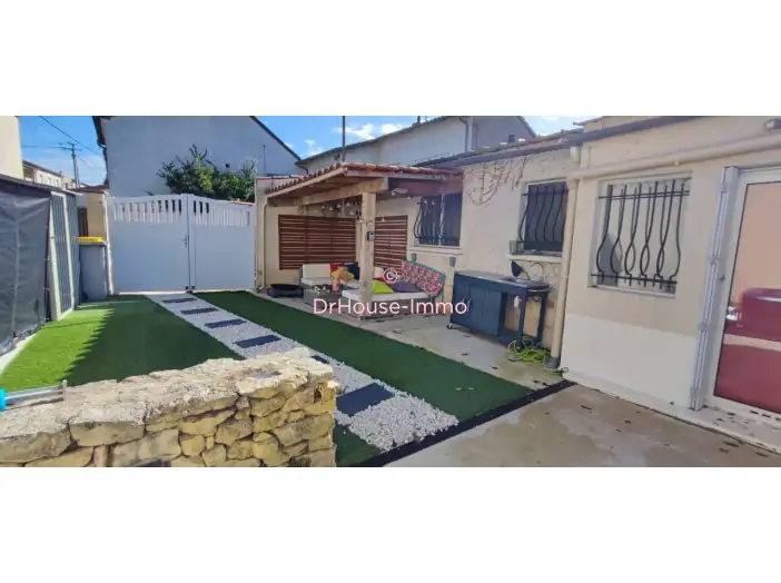 Maison 3 pièces de 100 m² - Poitiers (86000)