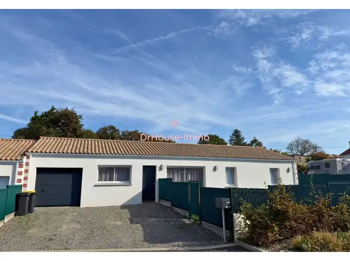 Maison 4 pièces de 95 m² - Pornic (44210)
