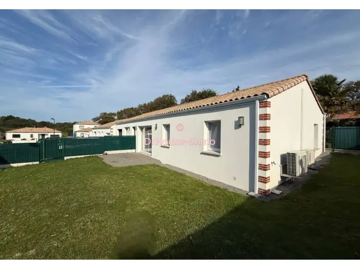 Maison 4 pièces de 95 m² - Pornic (44210)