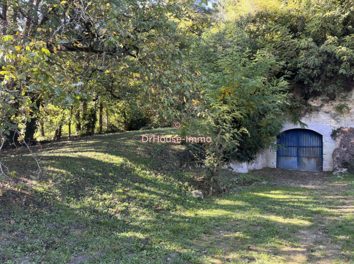 Bien immobilier 1 pièce de 82 m² - Langeais (37130)