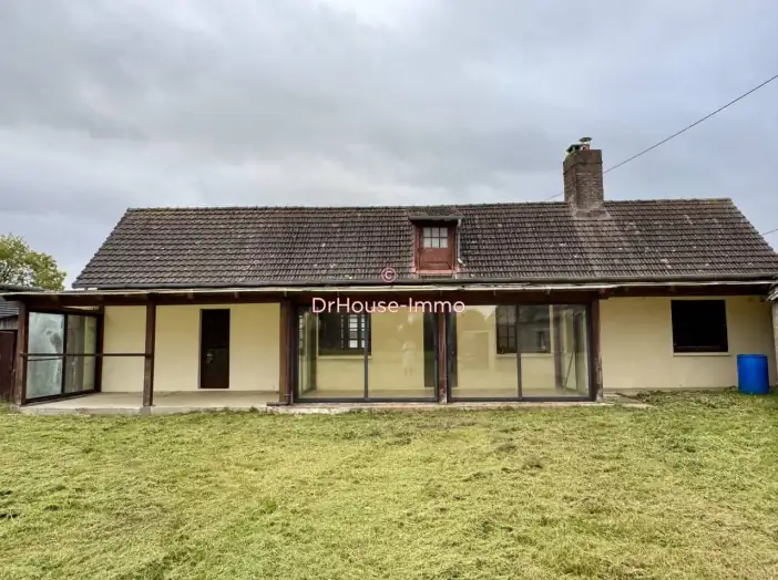 Maison 3 pièces de 113 m² - Saint-Nicolas-d'Aliermont (76510)