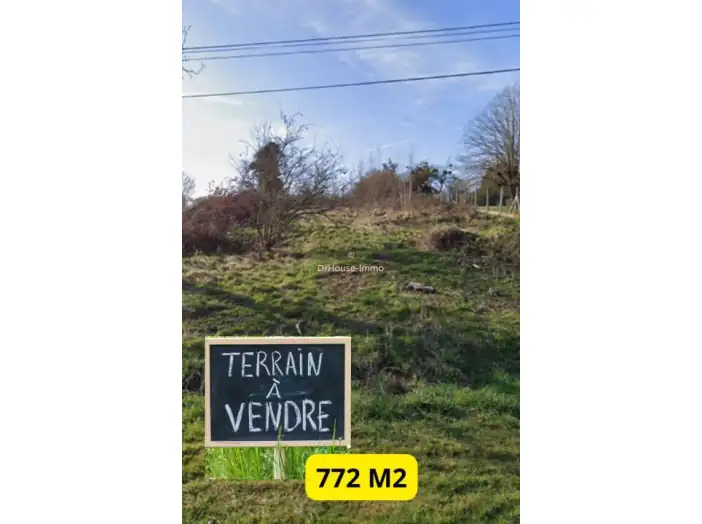 Terrain de 772 m² - Montiéramey (10270)