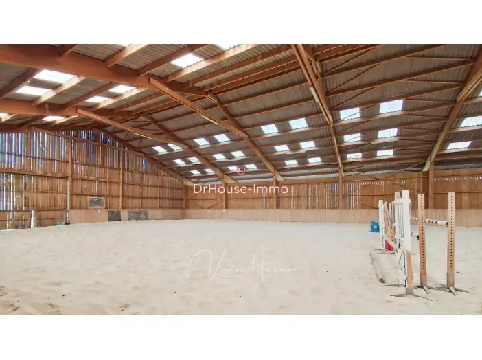 Maison 10 pièces de 295 m² - Athis-de-l'Orne (61430)