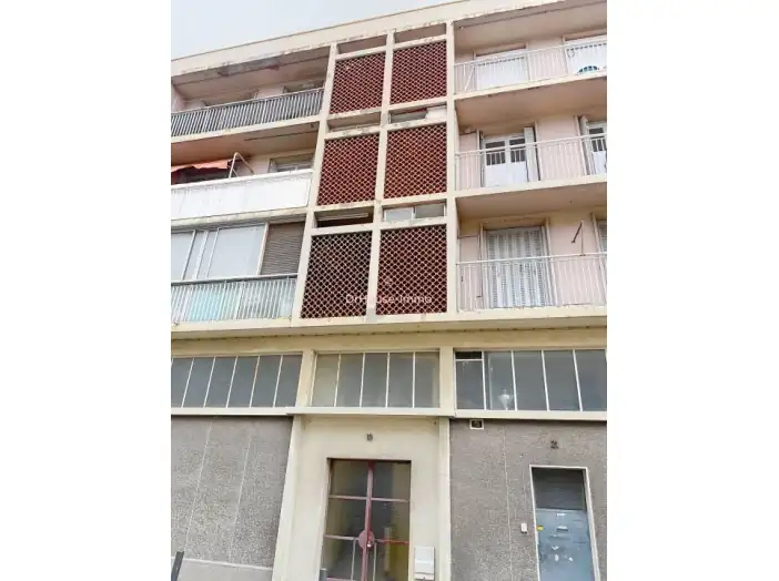 Appartement 2 pièces de 41 m² - Marseille (13010)