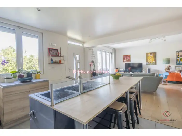 Maison 7 pièces de 160 m² - Fontenay-sous-Bois (94120)