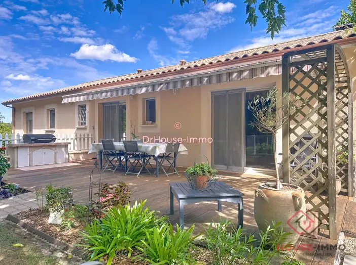 Maison 5 pièces de 147 m² - Périgueux (24000)