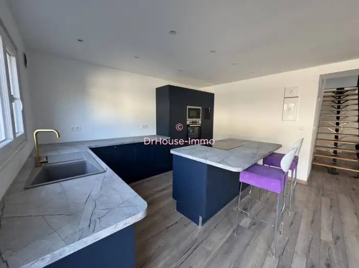 Maison 7 pièces de 160 m² - Trélissac (24750)