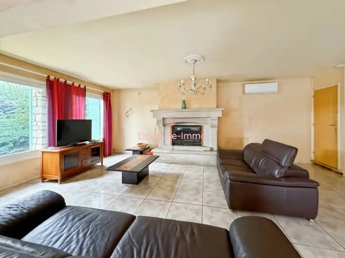 Maison 5 pièces de 226 m² - Aubignan (84810)