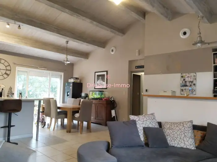 Maison 5 pièces de 114 m² - Puyravault (85450)