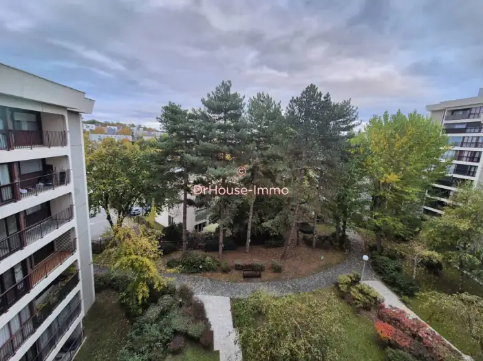 Appartement 2 pièces de 43 m² - Mureaux (78130)